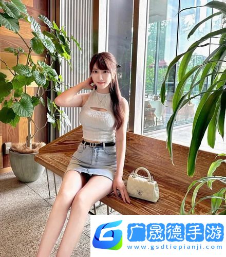 《金花瓶》完整版, 細膩描繪情感, 網友: 經典之作，值得一讀！